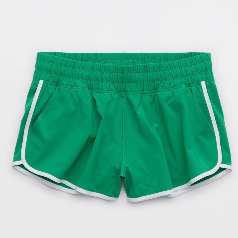 Aerie Women's OFFLINE Hot Stuff Low Rise Short-Green-Size Medium